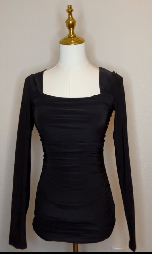 black long sleeve dress